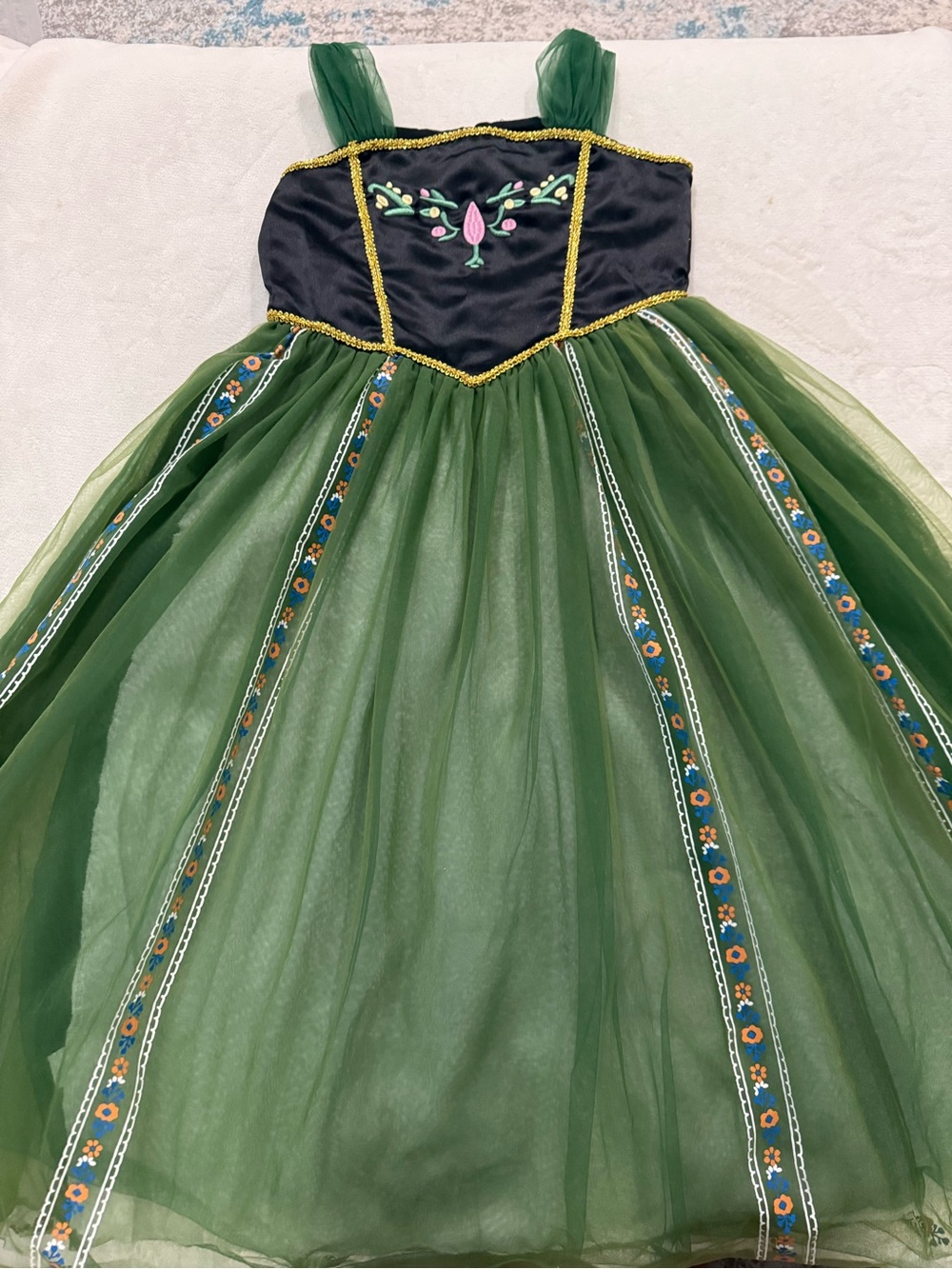Anna Princess Dress for Girls Size 7/8 Halloween Dress-up